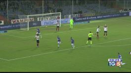 Juve ok a Cagliari Milan pari in casa thumbnail