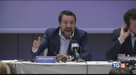 Salvini coi sovranisti e Di Maio li attacca thumbnail