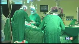 Pinza nell'addome, "errore sanitario" thumbnail
