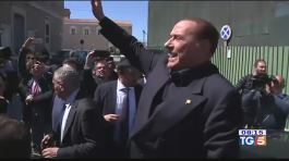 Intervento riuscito Berlusconi sta bene thumbnail