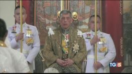 Thailandia in festa, incoronato Rama X thumbnail