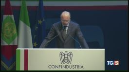Allarme Confindustria, un'Italia senza slancio thumbnail