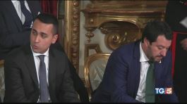 Salvini vede Conte. Di Maio: voto on line thumbnail