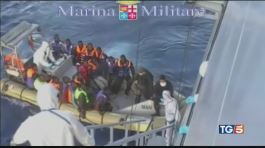 Migranti verso Genova "saranno ricollocati" thumbnail