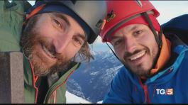 Recuperato l'alpinista miracolo a 6mila metri thumbnail