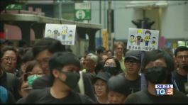 Hong Kong alza la voce falsi account cinesi thumbnail