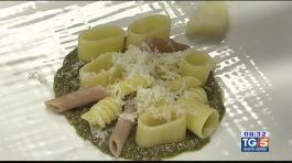 Gusto verde - Insalata di pasta con pesto di olive thumbnail