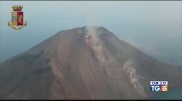 Stromboli: il vulcano torna a far paura thumbnail