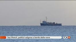 Migranti e Venezuela, il governo si spacca thumbnail