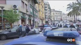 Sparatoria di Napoli Grave la bimba ferita thumbnail