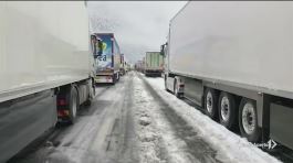Dopo la neve, il caos thumbnail