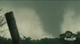 Usa, violento tornado causa la morte di due bambini thumbnail