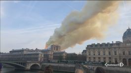 Gli eroi di Notre Dame thumbnail