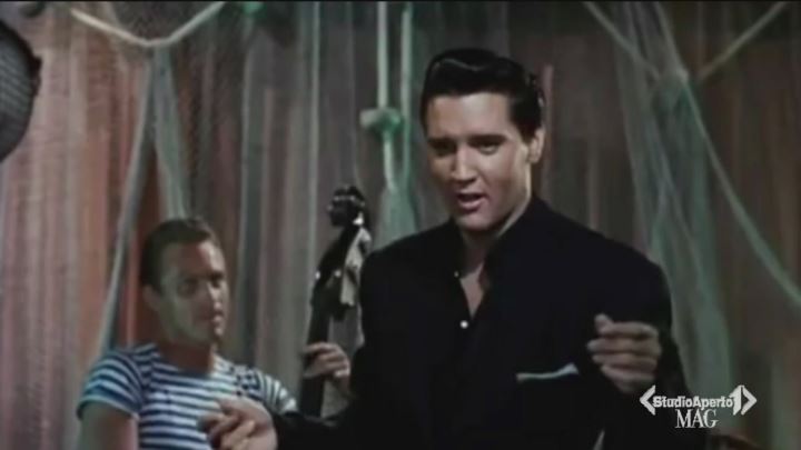 Un Film Sulla Vita Di Elvis Studio Aperto Video Mediaset Play