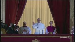 "Il Papa è assediato, pregate" thumbnail