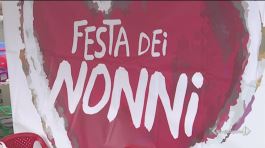 La gioranta dei nonni e del pollo arrosto thumbnail