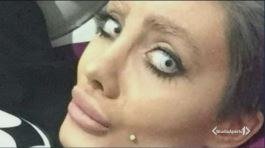 Arrestata la sosia di Angelina Jolie thumbnail