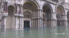 Marea record, Venezia in ginocchio thumbnail