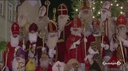 Raduno di 70 Santa Claus in Baviera thumbnail