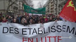Francia, paralisi e sabotaggi thumbnail