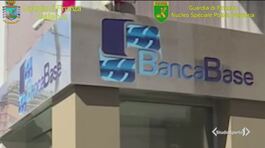 Crac Banca Base, vertici in manette thumbnail