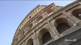 Il Colosseo batte il Louvre thumbnail