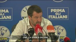 ONG, la sfida a Salvini thumbnail