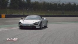 La McLaren alla prova della pista thumbnail