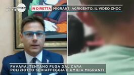 In diretta Agrigento, poliziotto umilia migranti thumbnail