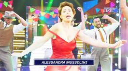 Alessandra Mussolini è Sophia Loren thumbnail