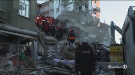 Terremoto in Tirchia, 21 morti thumbnail