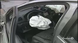 Esplode airbag, muore neonato thumbnail