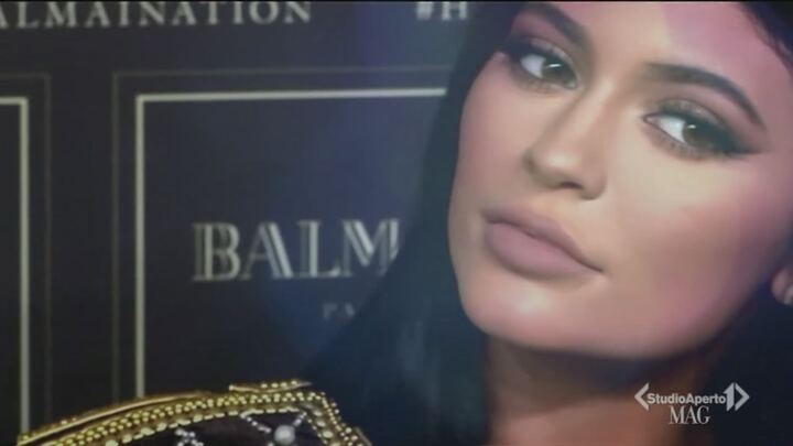 Bellezza E Chirurgia Estetica Studio Aperto Video Mediaset Play