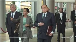 Berlusconi: "L'emergenza riguarda tutti" thumbnail