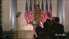 Trump e Melania mai così uniti thumbnail