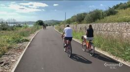 Pedalare nella natura thumbnail