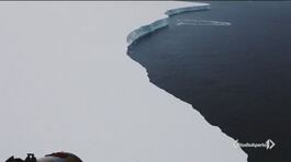 La lunga corsa dell'iceberg thumbnail