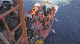 Ocean Viking è in emergenza, sbarco negato a 180 migranti thumbnail