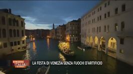 Venezia, festa senza fuochi thumbnail