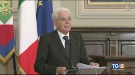 Mattarella: "Amiamo la libertà ma anche la serietà" thumbnail