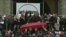 M5S, un compleanno da separati in casa thumbnail