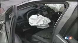 Airbag non disattivato scoppia, muore neonato thumbnail