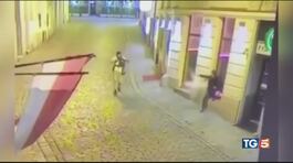 Terrore a Vienna "Ha agito da solo" thumbnail