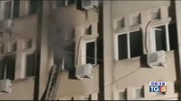 Incendio in Romania nel reparto anti Covid thumbnail