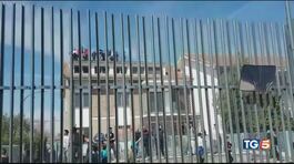 Rivolta carceri tre morti a Rieti thumbnail
