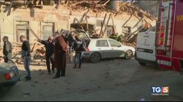 Forte sisma in Croazia, vittime e gravi danni thumbnail