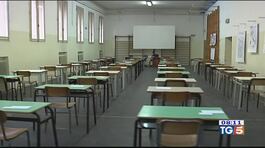 Riaprire le scuole, prima grande prova thumbnail