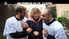 CORTI E ONNIS: Lo scherzo a Eva Grimaldi tradita dalla moglie con una suora