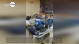 Napoli: le immagini scandalose dell'ospedale Cardarelli thumbnail
