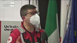 Napoli, assaltate ambulanze dopo la rissa thumbnail